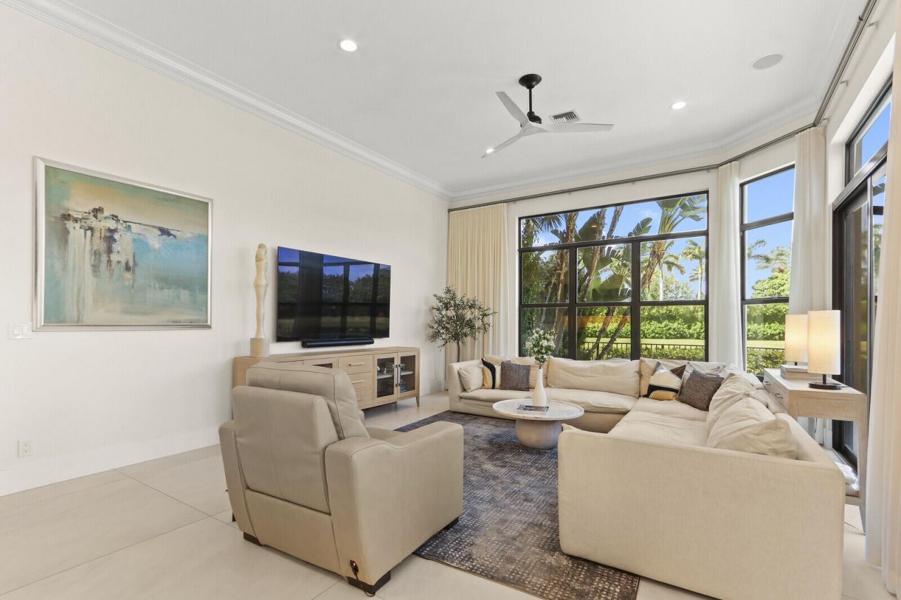 408 Vía Placita, Palm Beach Gardens, FL 33418 Photo