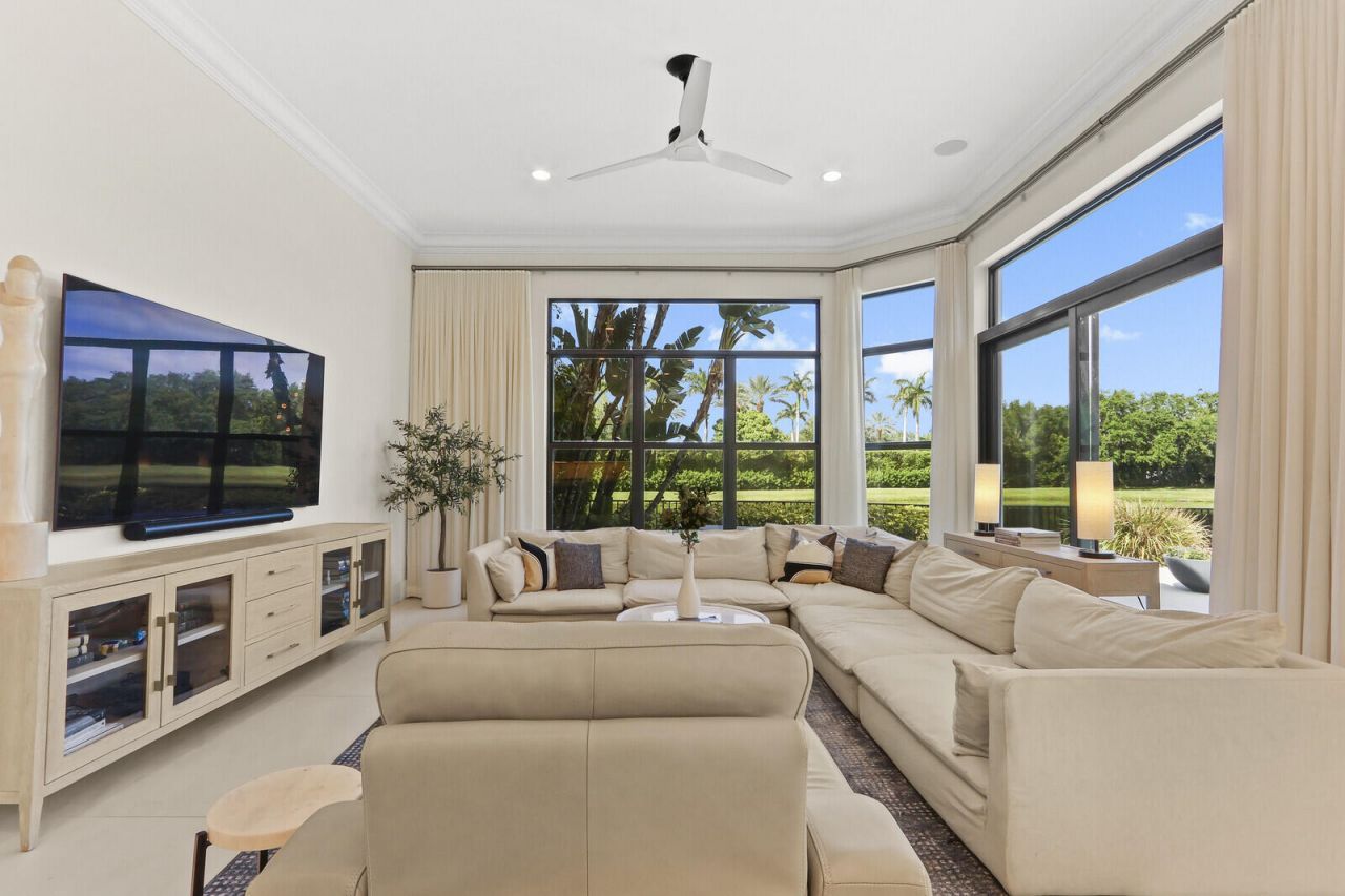 408 Vía Placita, Palm Beach Gardens, FL 33418 Photo