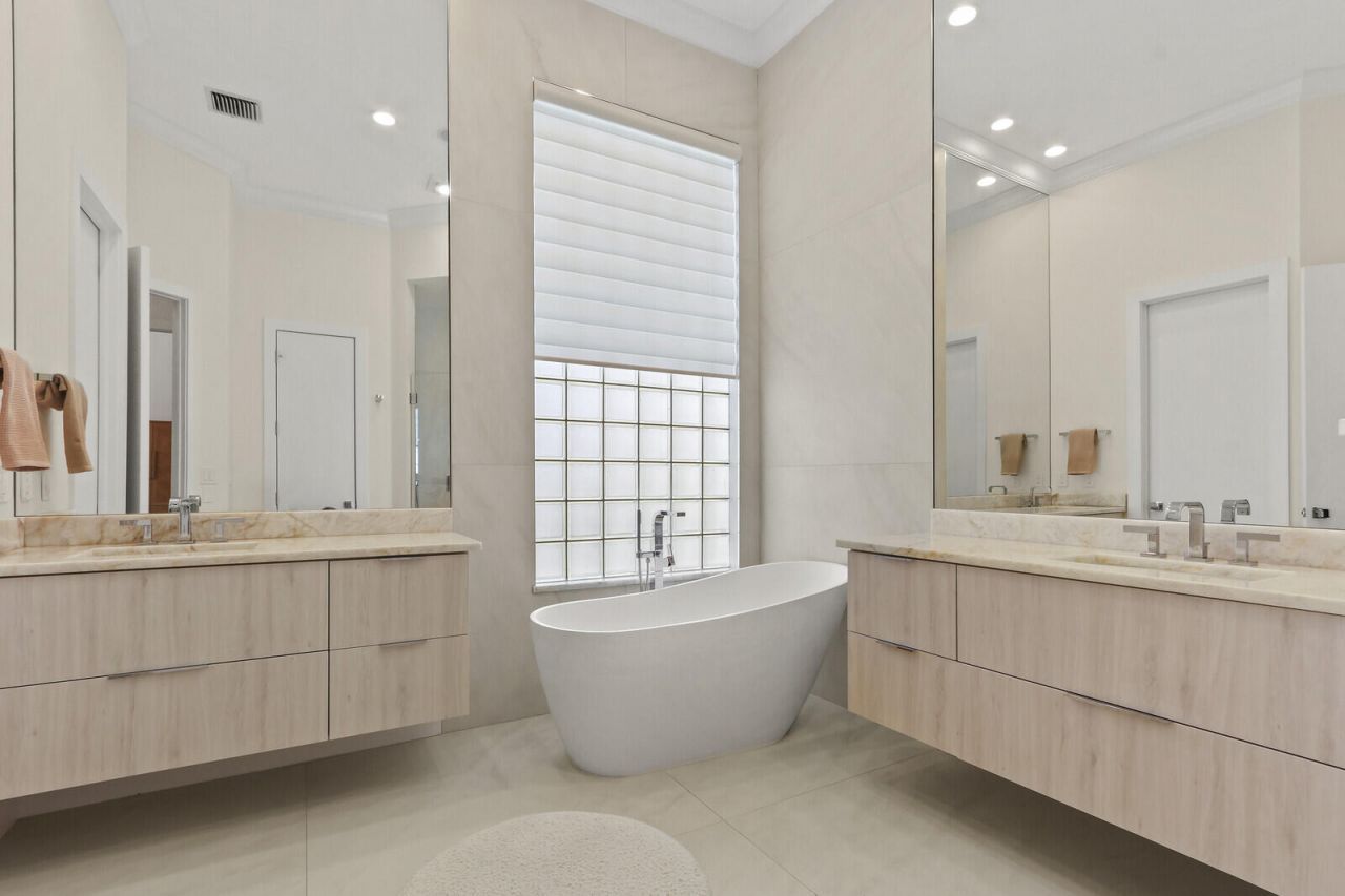 408 Vía Placita, Palm Beach Gardens, FL 33418 Photo