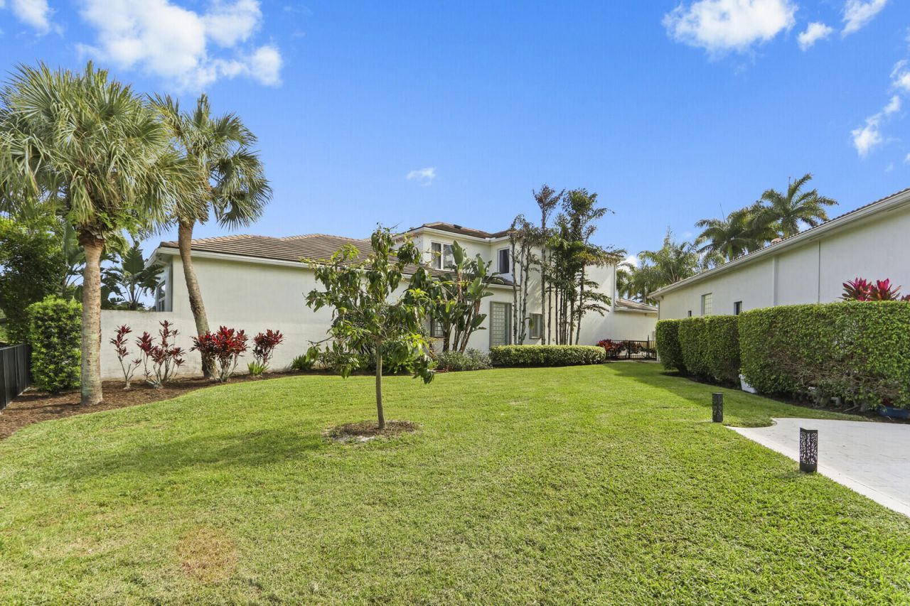 408 Vía Placita, Palm Beach Gardens, FL 33418 Photo