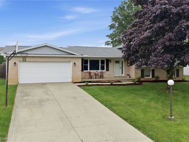 1046 Foxmoor Lane, Ashland, OH 44805