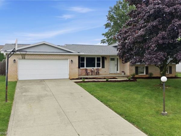 1046 Foxmoor Lane, Ashland, OH 44805