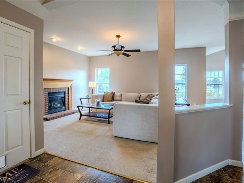 5409 Fountain Circle, North Ridgeville, OH 44039 Photo 14