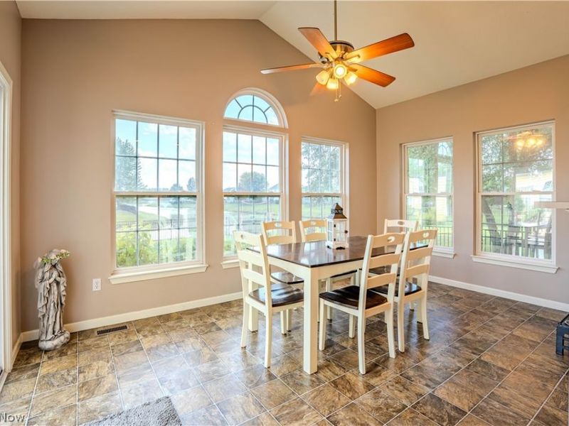 5409 Fountain Circle, North Ridgeville, OH 44039 Photo 18