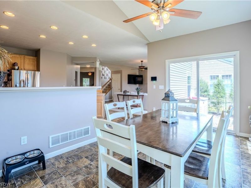 5409 Fountain Circle, North Ridgeville, OH 44039 Photo 19
