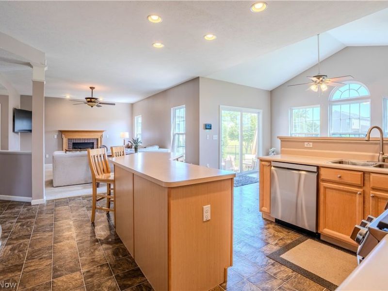 5409 Fountain Circle, North Ridgeville, OH 44039 Photo 25
