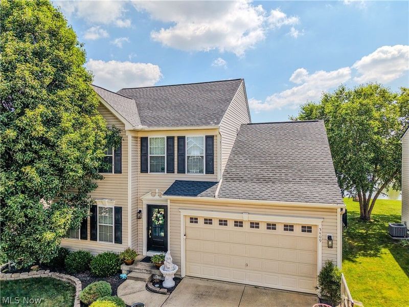 5409 Fountain Circle, North Ridgeville, OH 44039 Photo 4