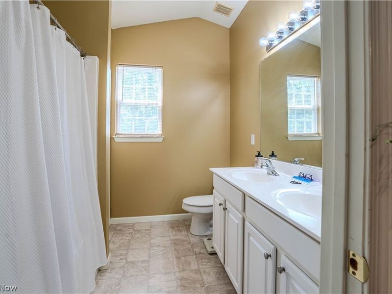 5409 Fountain Circle, North Ridgeville, OH 44039 Photo 42
