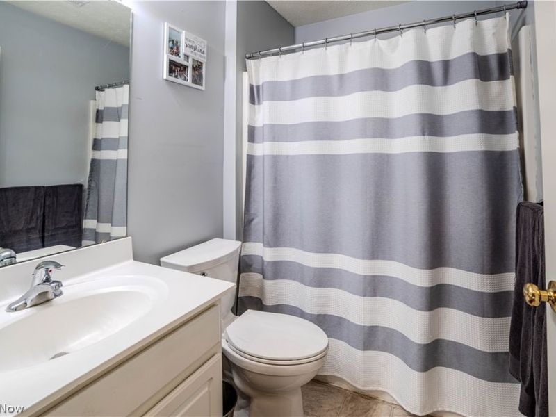 5409 Fountain Circle, North Ridgeville, OH 44039 Photo 43