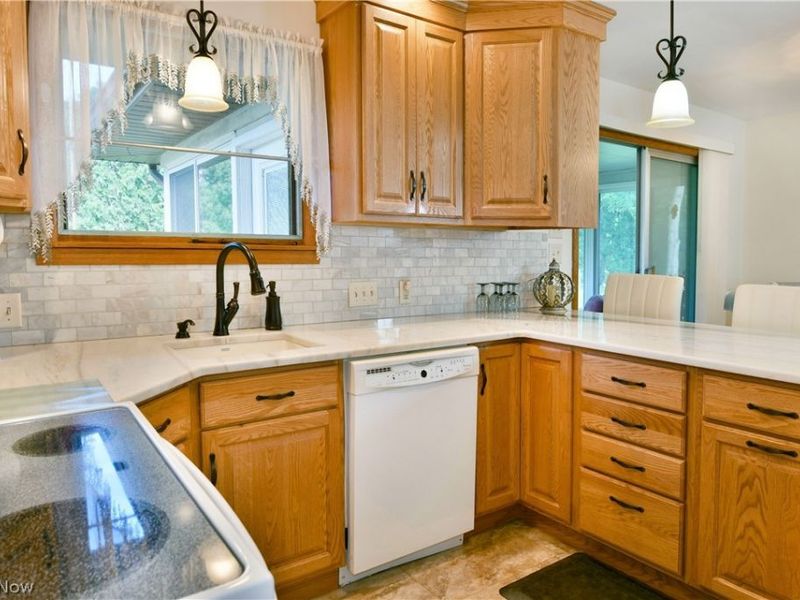 208 Broadway Avenue SE, Warren, OH 44484 Photo 16