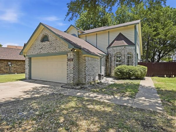 1530 Allen Drive, Cedar Hill, TX 75104