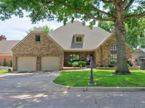 2508 Glynnwood Lane , Bartlesville, OK 74006