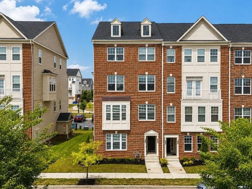 4930 Macdonough Place, Frederick, MD 21703 Main Photo