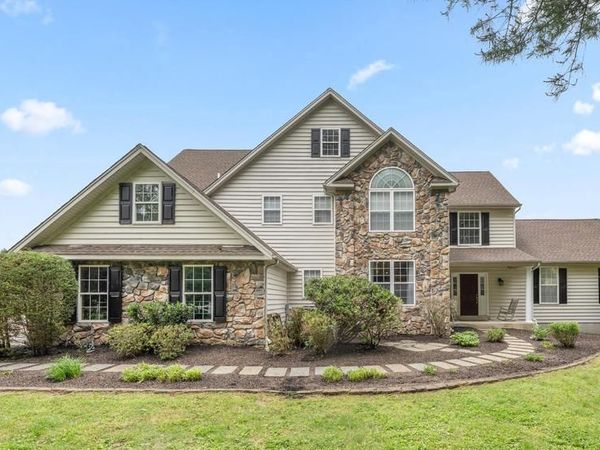 592 W CREEK ROAD , WEST CHESTER, PA 19382