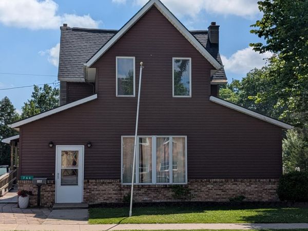 766 4th Avenue, Lake Odessa, MI 48849