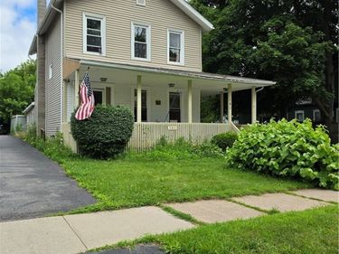 141 Caledonia Street , Lockport, NY 14094
