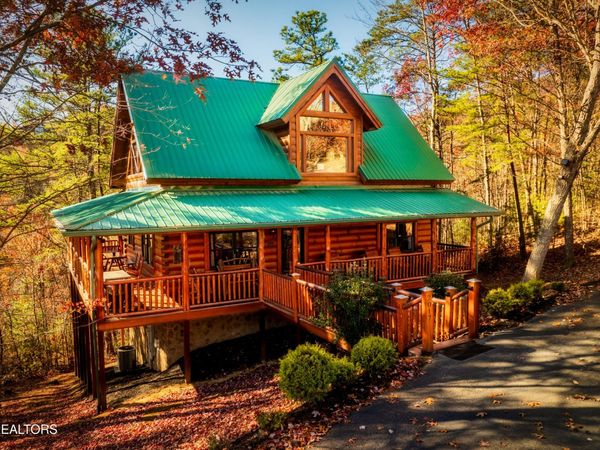 2017 Smoky Cove Rd , Sevierville, TN 37876