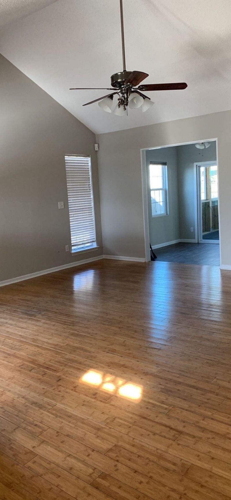 8600 Roanoke Drive Photo 10