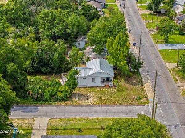 1120 Lisenby Avenue, Panama City, FL 32401