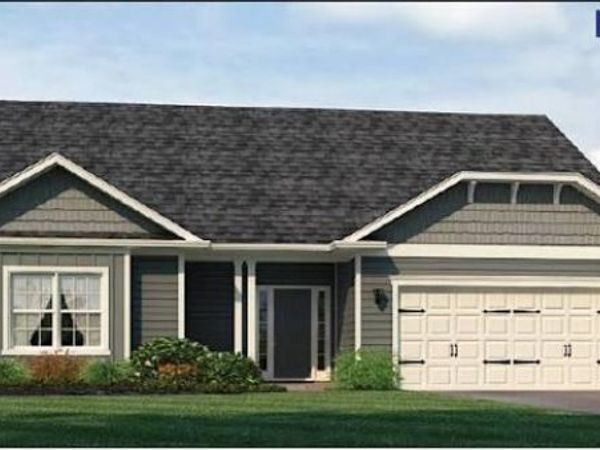 230 Eastwood Drive , Wallace, NC 28466