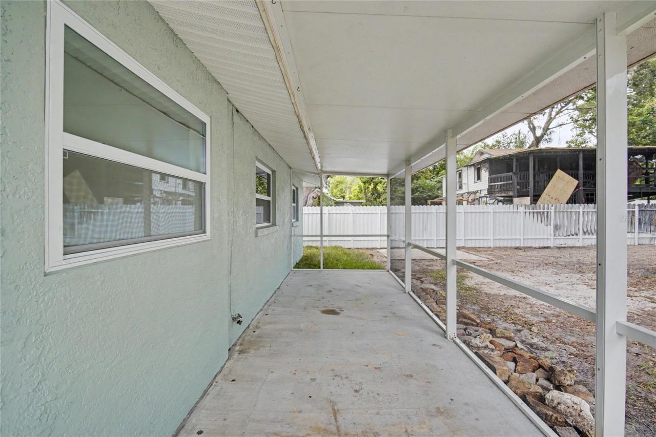 1423 18th Street W, Bradenton, FL 34205 Photo