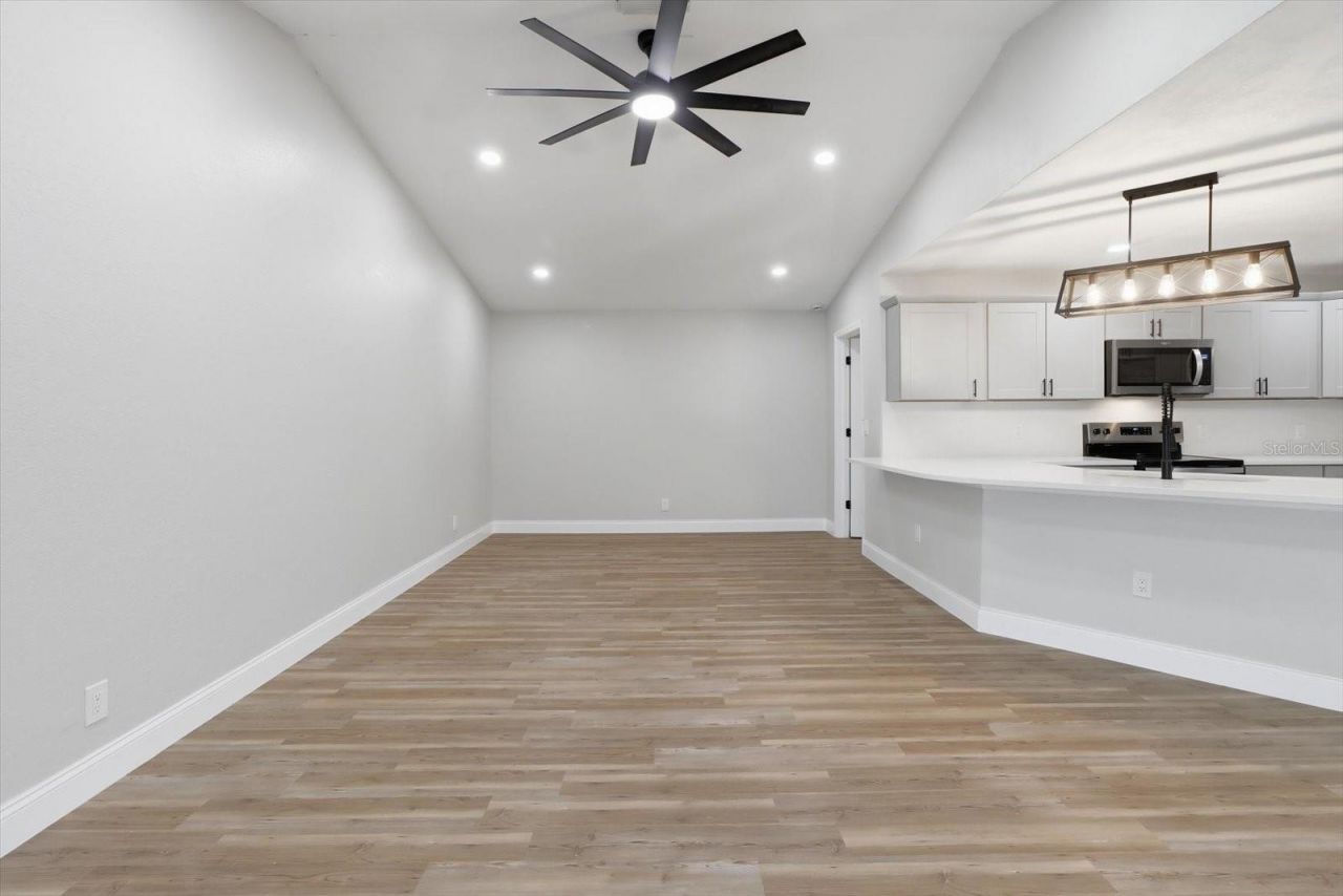 9642 Elgin Boulevard, Spring Hill, FL 34606 Photo