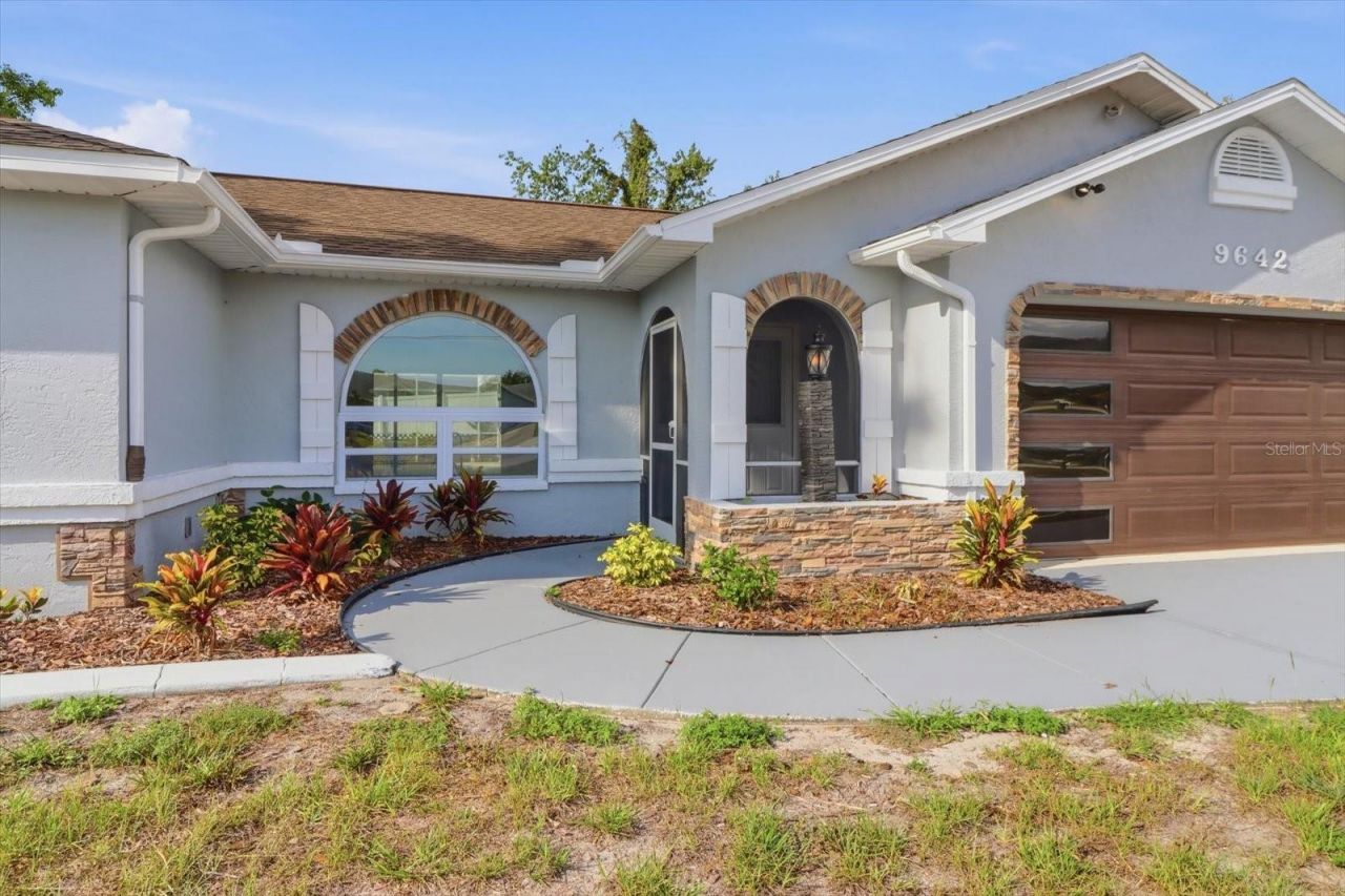 9642 Elgin Boulevard, Spring Hill, FL 34606 Photo