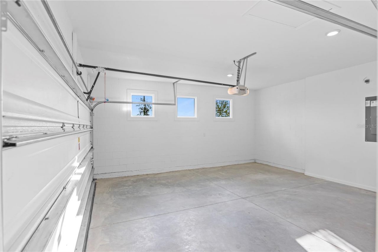 563 Hammock Oaks Boulevard , Lady Lake, FL 32159 Photo
