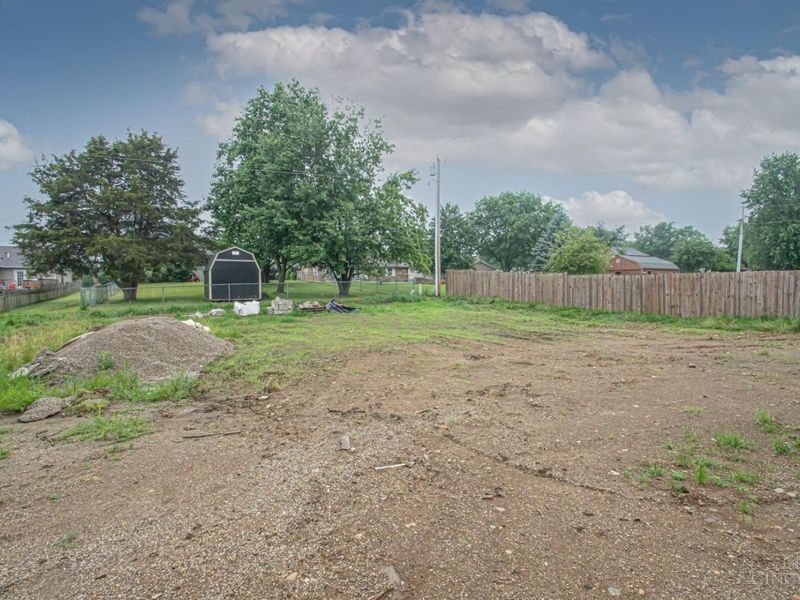 163 Norseman Drive, Lakengren, OH 45320 Photo 2