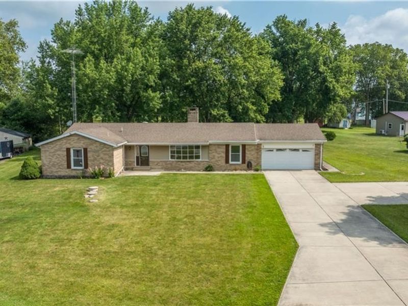 4405 Brunson Lane, Piqua, OH 45356 Photo 4