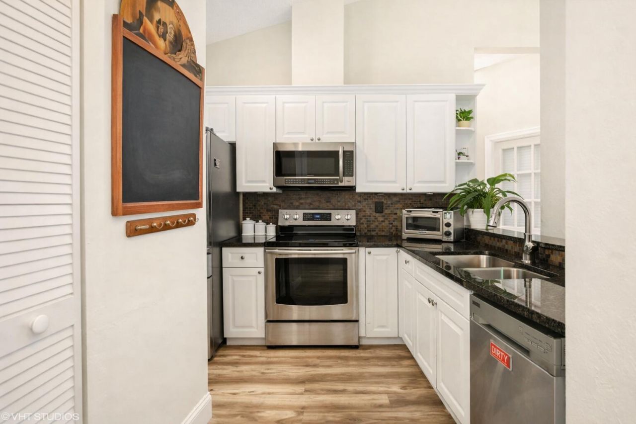 805 Harbour Pointe Way, Unit 805, Greenacres, FL 33413 Photo