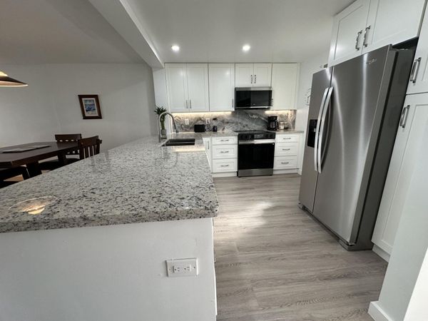 141 SE 3rd Avenue, Unit 203, Dania Beach, FL 33004