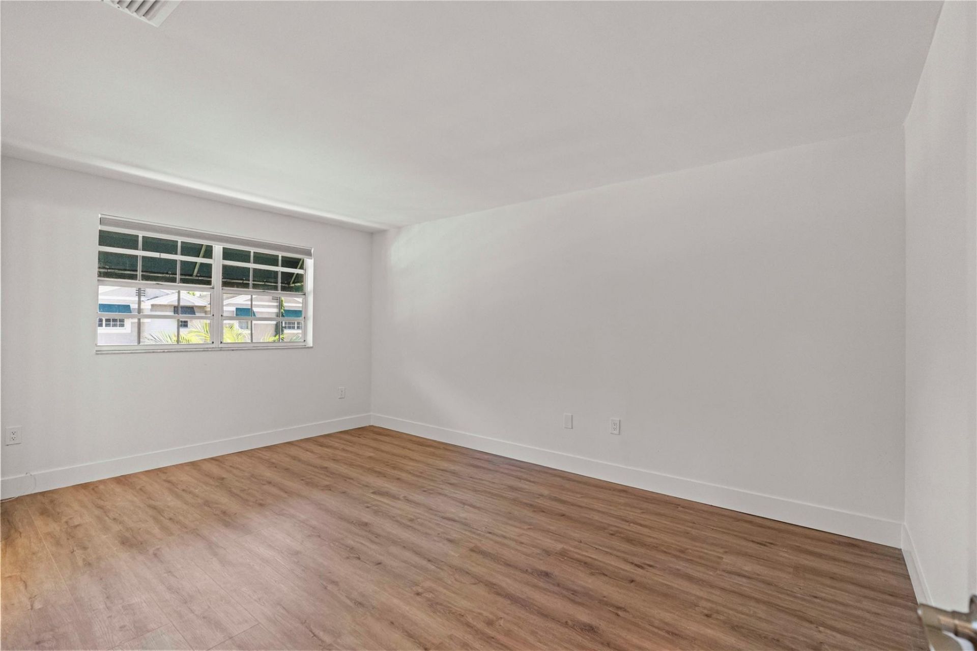12384 SW 52nd Court, Cooper City, FL 33330 Photo