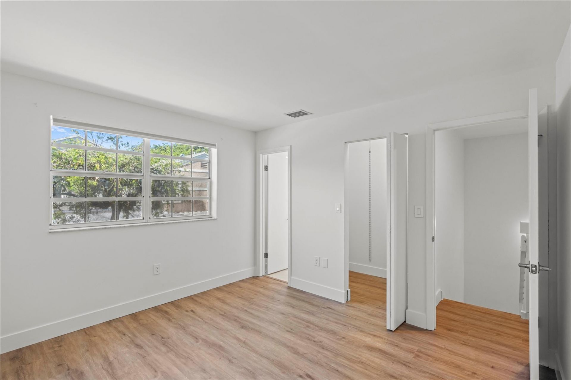 12384 SW 52nd Court, Cooper City, FL 33330 Photo