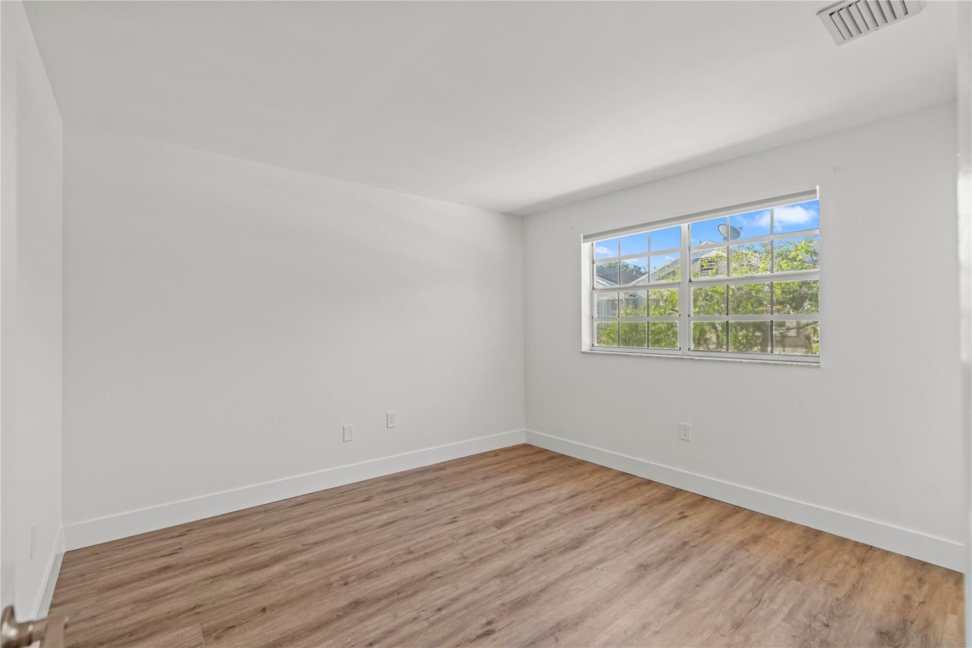 12384 SW 52nd Court, Cooper City, FL 33330 Photo