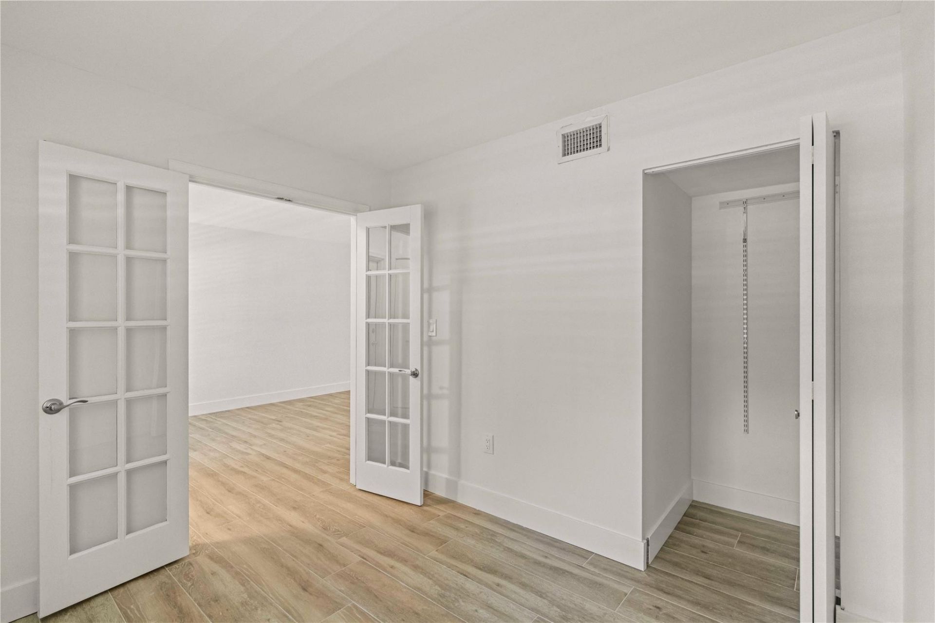 12384 SW 52nd Court, Cooper City, FL 33330 Photo