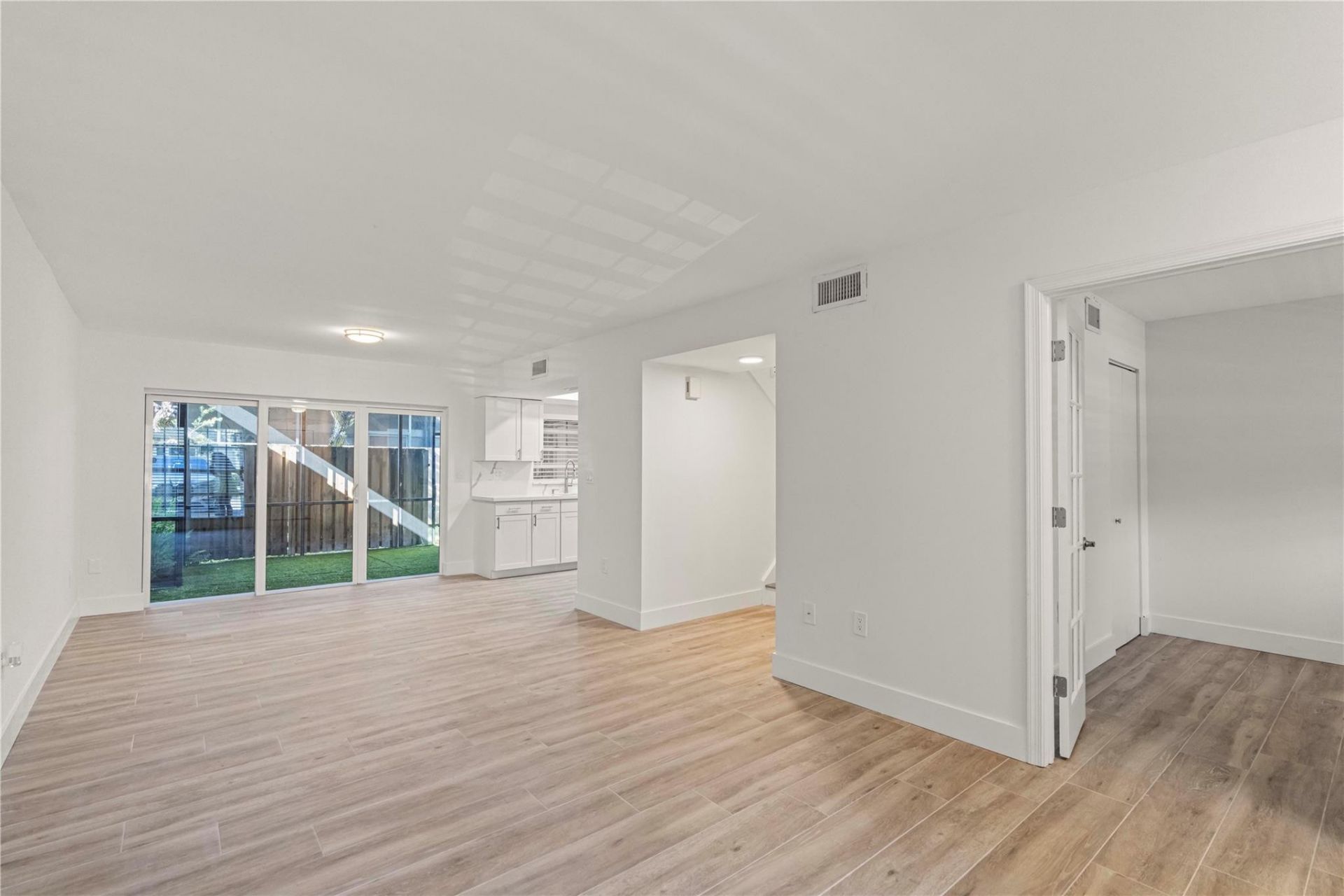 12384 SW 52nd Court, Cooper City, FL 33330 Photo