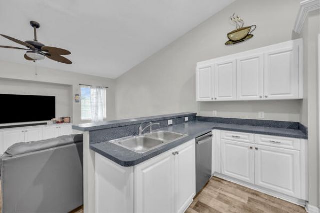 844 SW Hamberland Avenue, Port Saint Lucie, FL 34953 Photo