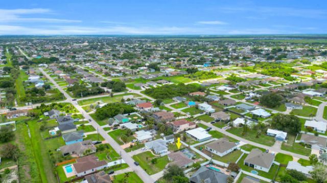 844 SW Hamberland Avenue, Port Saint Lucie, FL 34953 Photo