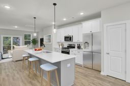 465 Caledon Court photo 4