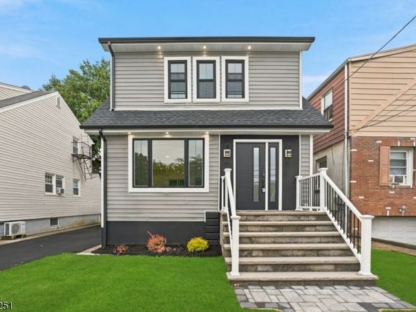 444 Joralemon St, Belleville, NJ 07109