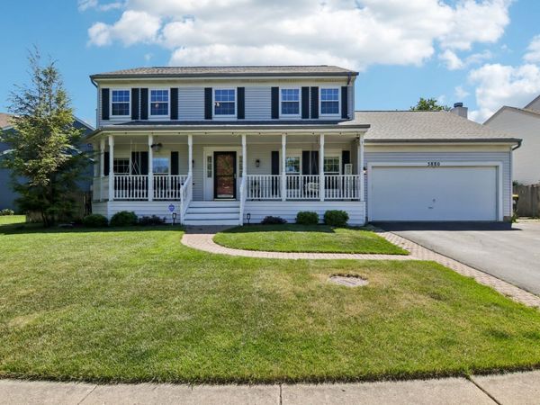 3880 Thornberry Way , Lake In The Hills, IL 60156
