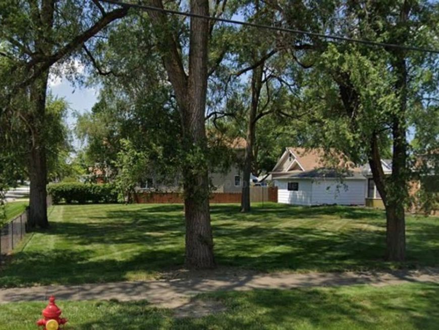 Main Photo