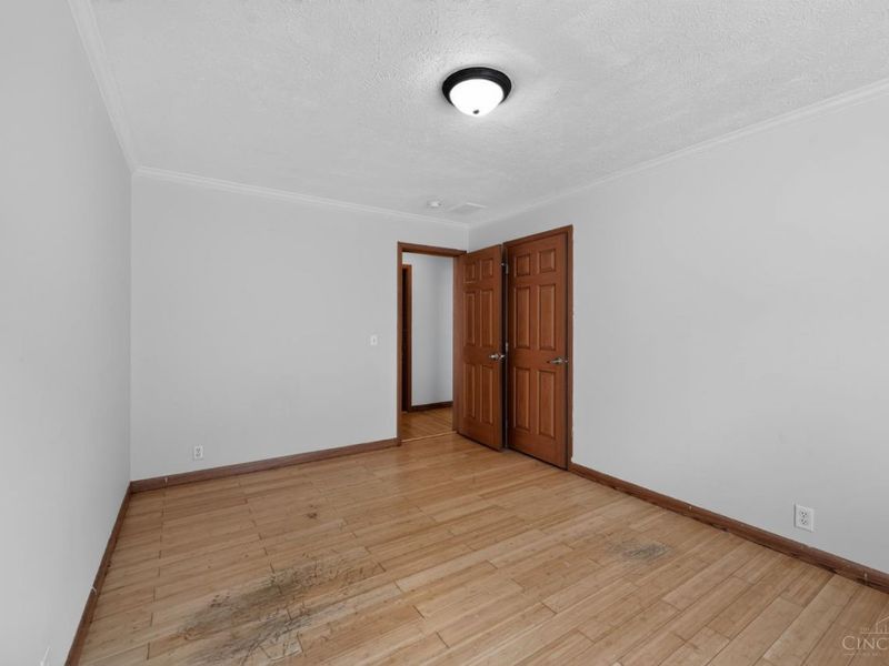164 W Sixty Sixth Street, Cincinnati, OH 45216 Photo 20
