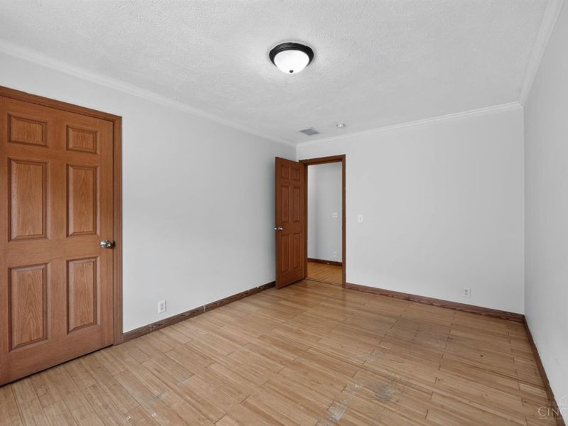 164 W 66th Street, Cincinnati, OH 45216 Photo 26