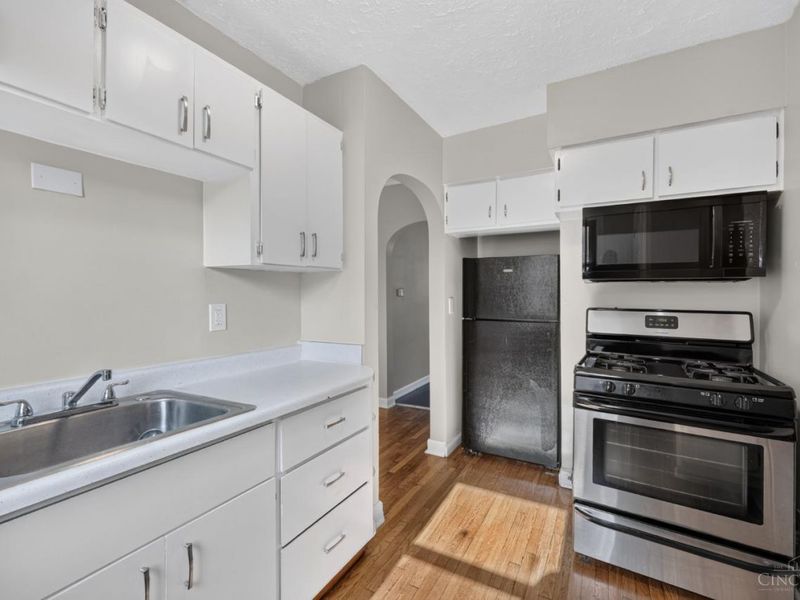 4312 Kugler Mill Road, Cincinnati, OH 45236 Photo 11