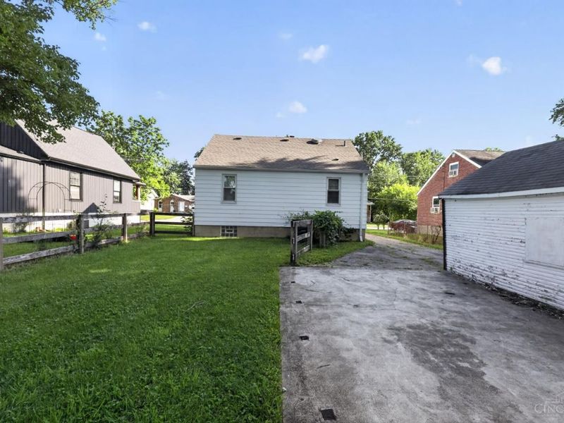 4312 Kugler Mill Road, Cincinnati, OH 45236 Photo 29
