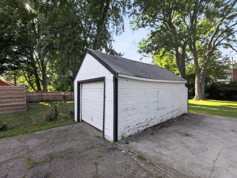 4312 Kugler Mill Road, Cincinnati, OH 45236 Photo 30