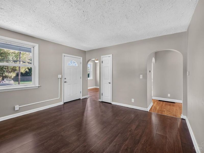4312 Kugler Mill Road, Cincinnati, OH 45236 Photo 4