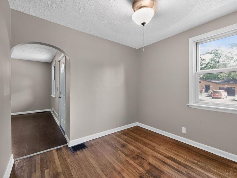 4312 Kugler Mill Road, Cincinnati, OH 45236 Photo 8